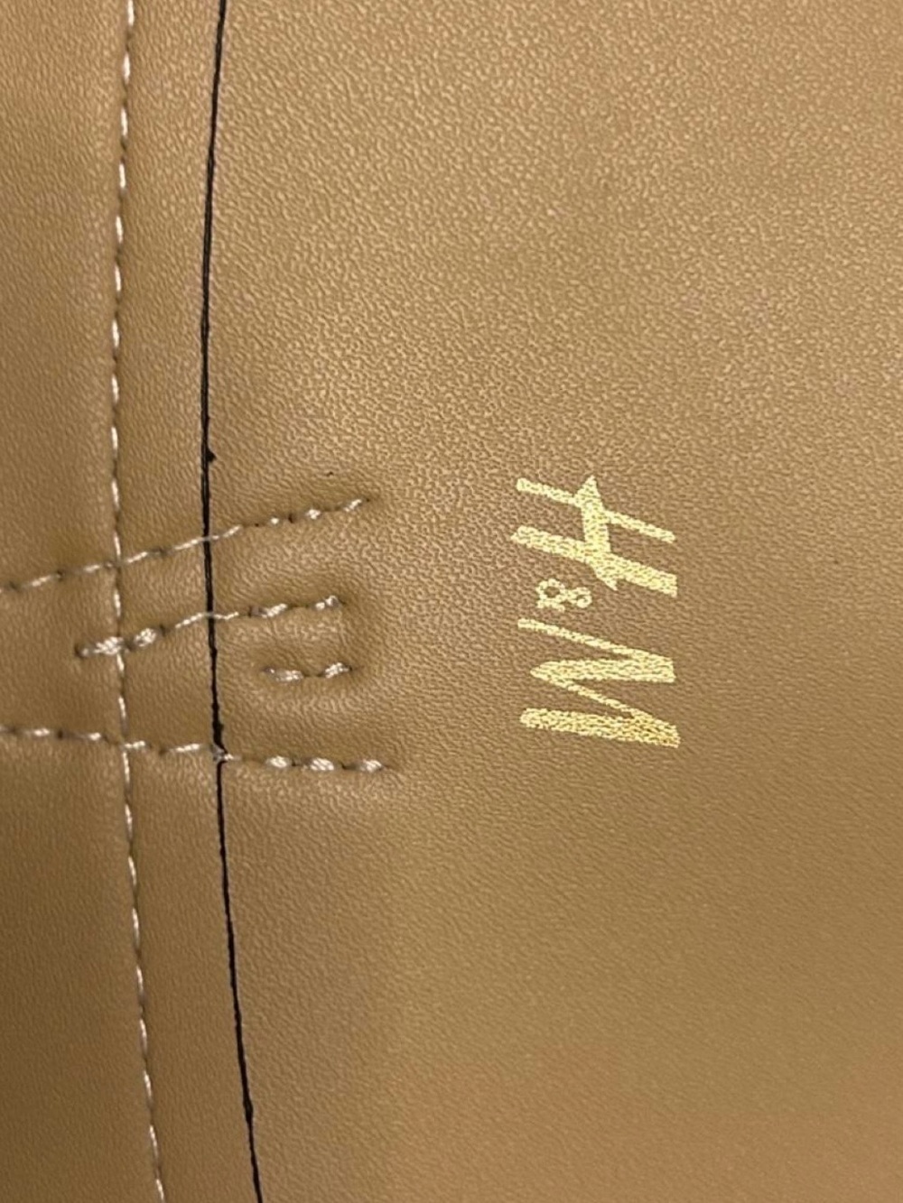 H&M Two-Tone Brown and Black Wave Tote - Picture 3 of 7